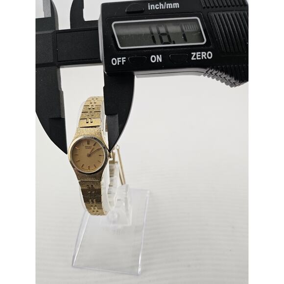 Ladies Seiko Vintage Petite Quartz Watch Safety Chain 2Y00-0019 New Battery Runs main image 6